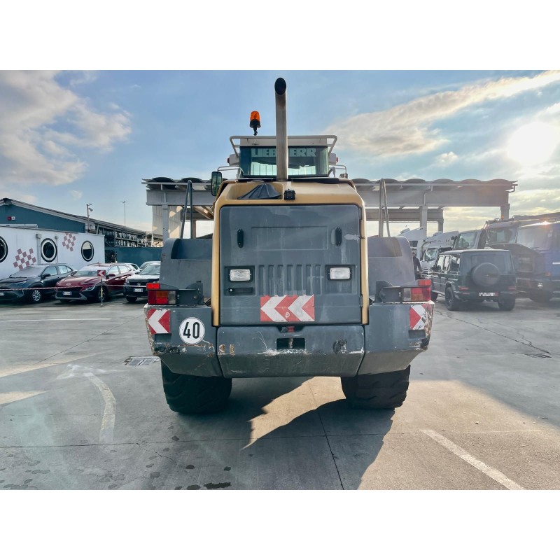 MACCHINE OPERATRICI MACCHINE OPERATRICI PALA LIEBHERR L554 