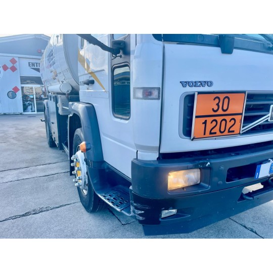 VOLVO truck FL6 250 CISTERNA
