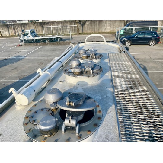 VOLVO truck FL6 250 CISTERNA