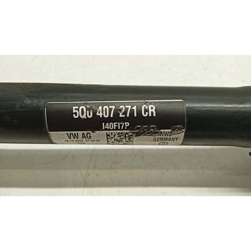 VOLKSWAGEN REAR HALF-AXLES RIGHT VOLKSWAGEN T-Roc 2021> used