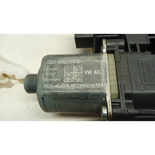 ALZA VETRI POSTERIORI DESTRO VOLKSWAGEN T-Roc 2021> usato