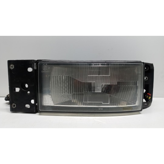 FARO ANTERIORE SINISTRO IVECO EUROCARGO 1994>2000 usato