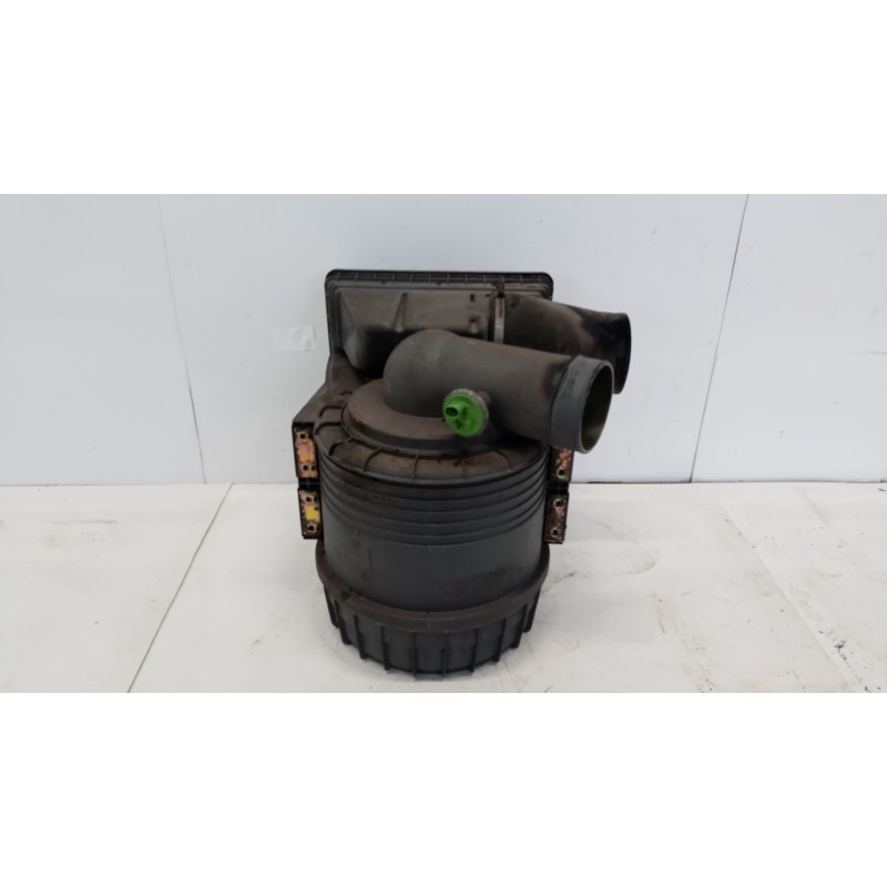 IVECO SCATOLA FILTRO IVECO EUROCARGO 1994>2000 usato