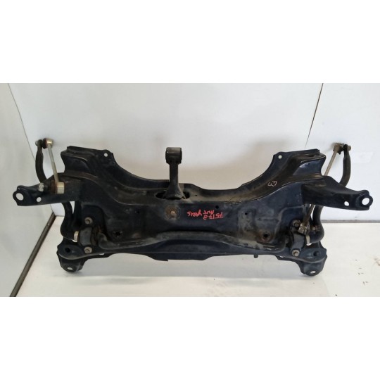 TELAIO ANTERIORE SOSPENSIONI TOYOTA Yaris 2005>2008 usato