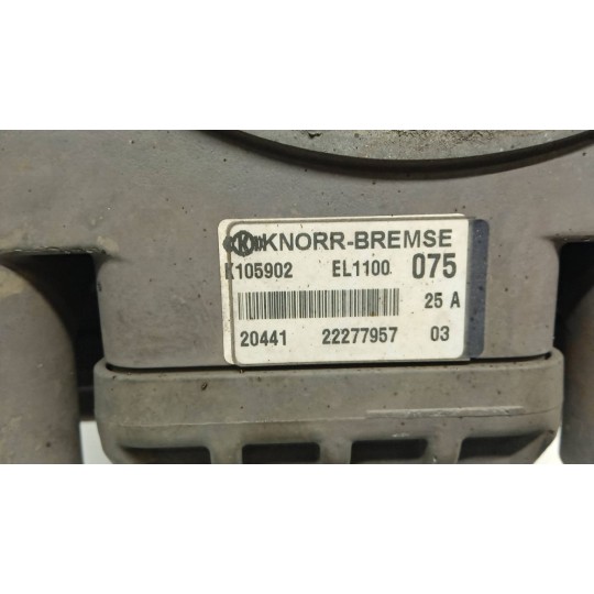 ESSICCATORE RENAULT truck Premium 2005>2013 usato