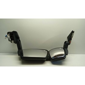 RIGHT ELETRIC REAR-VIEW...