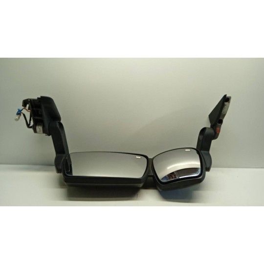 RIGHT ELETRIC REAR-VIEW MIRROR  IVECO Stralis 2013> used