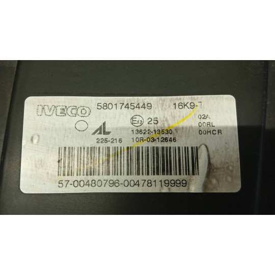 FRONT LEFT LED FLASHLIGHT  IVECO Stralis 2013> used