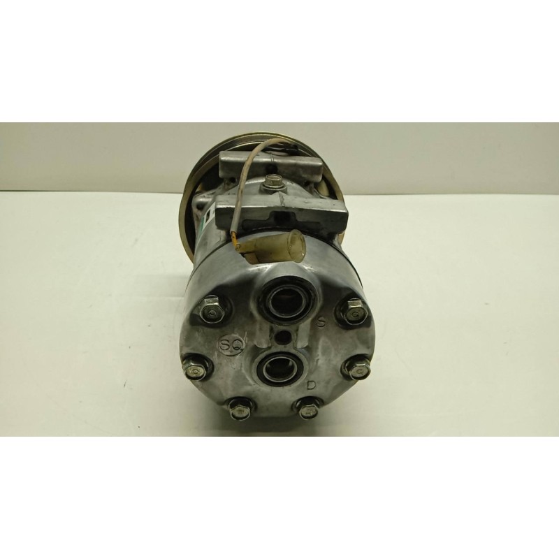 RENAULT truck AIR CONDITIONER COMPRESSOR RENAULT truck Premium 2005>2013 used