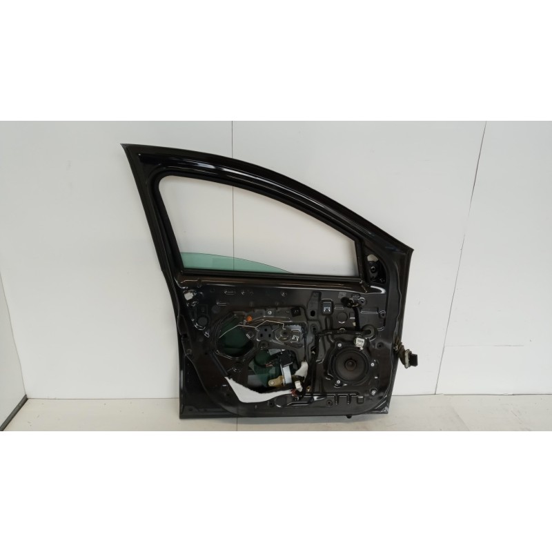 DACIA PORTA ANTERIORE SINISTRA DACIA Duster 2018> 2021 usato