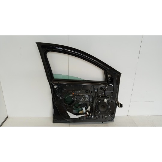 LEFT FRONT DOOR DACIA Duster 2018> 2021 used