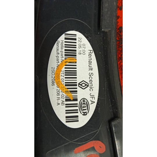 RIGHT REAR LED LIGHT ON BACK RENAULT Scenic 2016> used