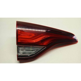 LEFT REAR LEF LIGHT ON BACK...