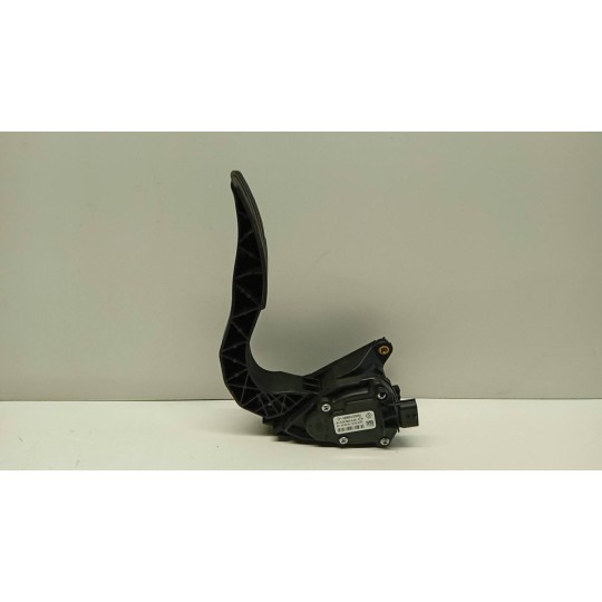 ELETRONIC THROTTLE PEDAL  RENAULT Scenic 2016> used