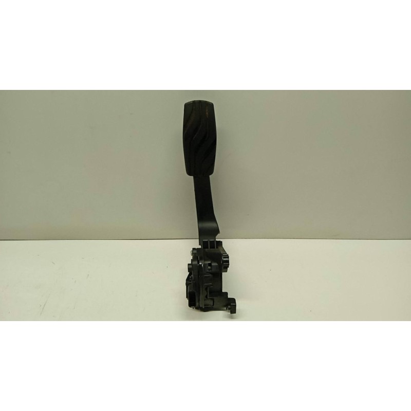 RENAULT ELETRONIC THROTTLE PEDAL  RENAULT Scenic 2016> used