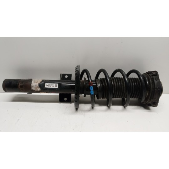 RIGHT FRONT SHOCK ASSORBER VOLKSWAGEN Polo 2005>2009 used