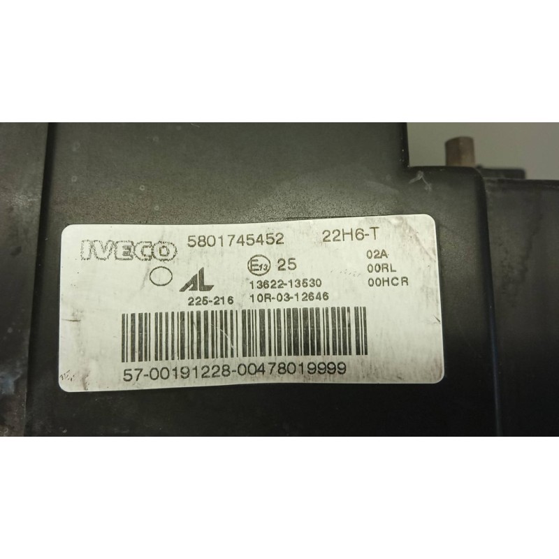 IVECO RIGHT HEADLIGHT LED LAMP  IVECO Stralis 2013> used