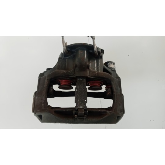 PINZA ANTERIORE SINISTRA DAF XF105 usato