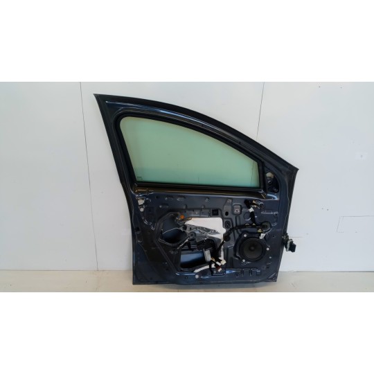 PORTA ANTERIORE SINISTRA DACIA Duster 2021> usato