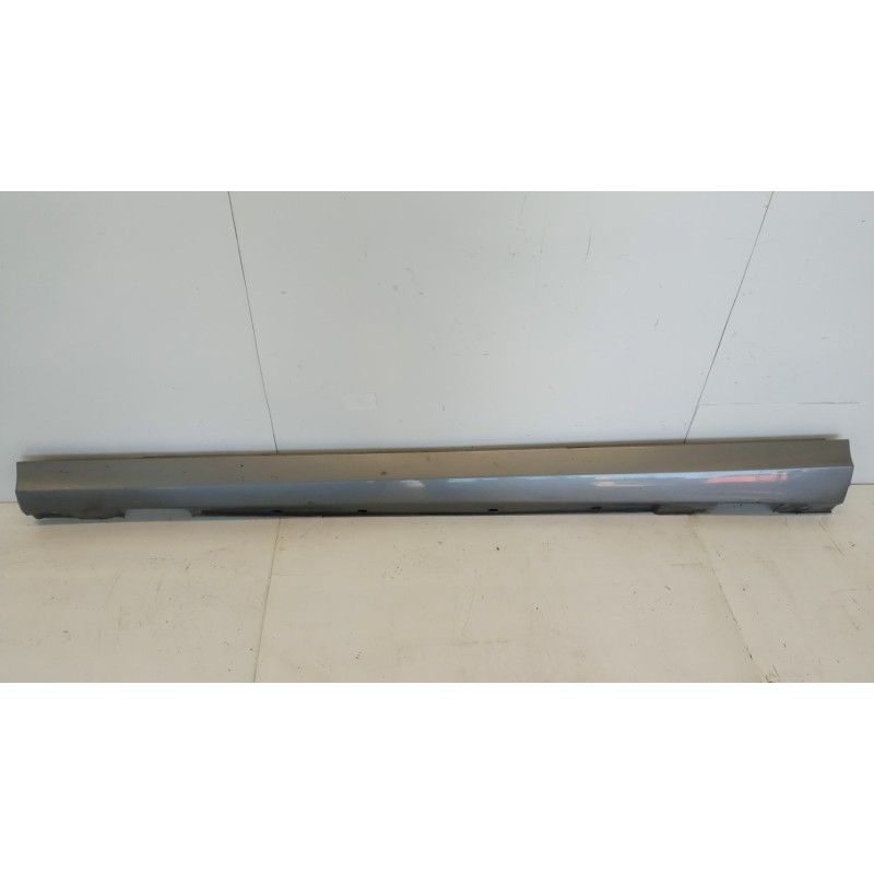 MERCEDES-BENZ MINISKIRT LEFT MERCEDES-BENZ Classe C (W204) 2011>2015 used