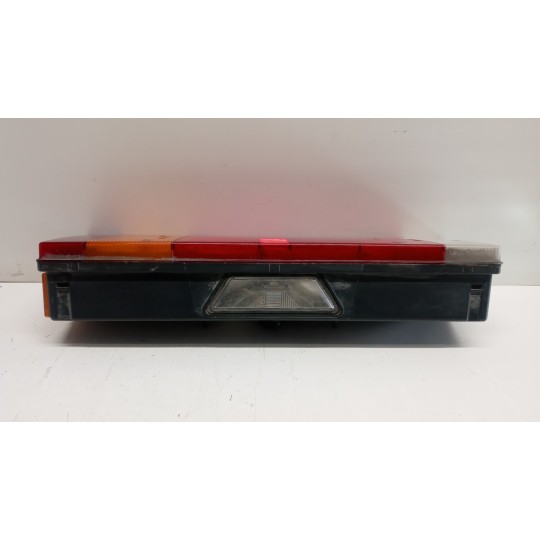 FARO POSTERIORE ESTERNO SINISTRO DAF XF105 usato