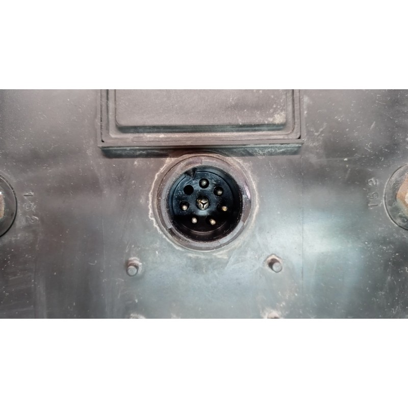 DAF FARO POSTERIORE ESTERNO DESTRO DAF XF105 usato