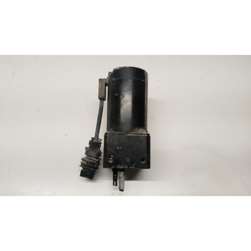 RENAULT truck CAB LIFT PUMP  RENAULT truck T 2014> used