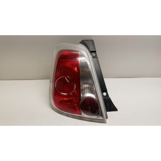 FARO POSTERIORE ESTERNO SINISTRO FIAT F.500 2007>2015 usato