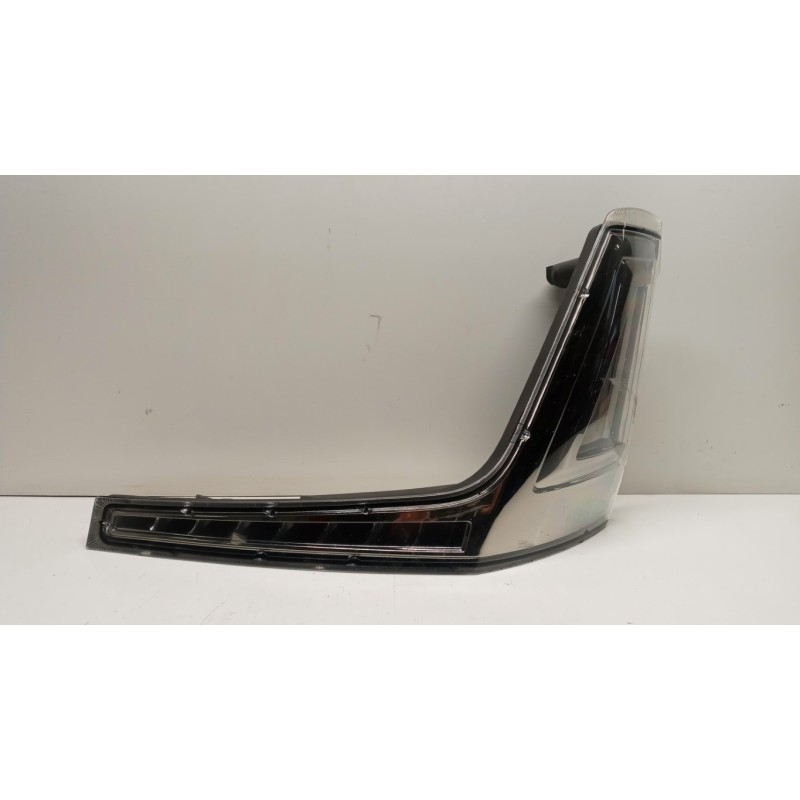 RENAULT truck FRECCIA ANTERIORE SINISTRA RENAULT truck T 2014> usato