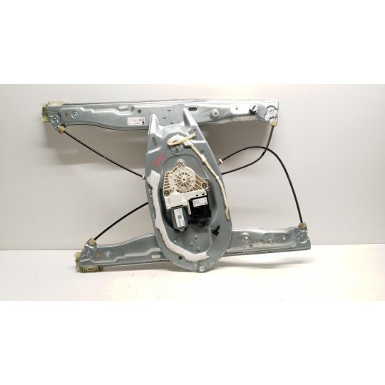 FRONT RIGHT POWERED WINDOWS  RENAULT truck T 2014> used