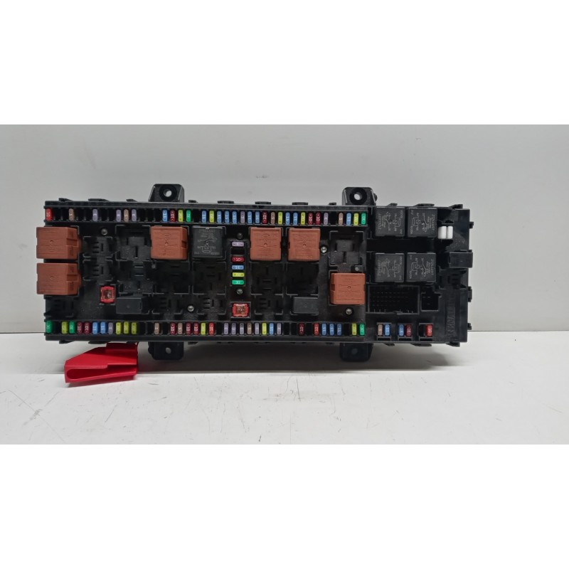 RENAULT truck FUSE BOX RENAULT truck T 2014> used
