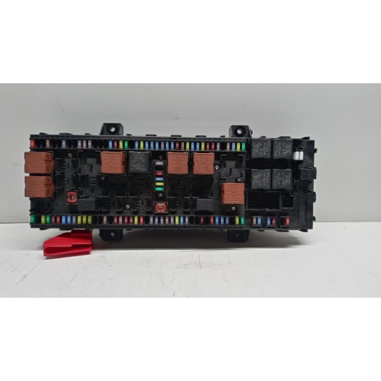 FUSE BOX RENAULT truck T 2014> used