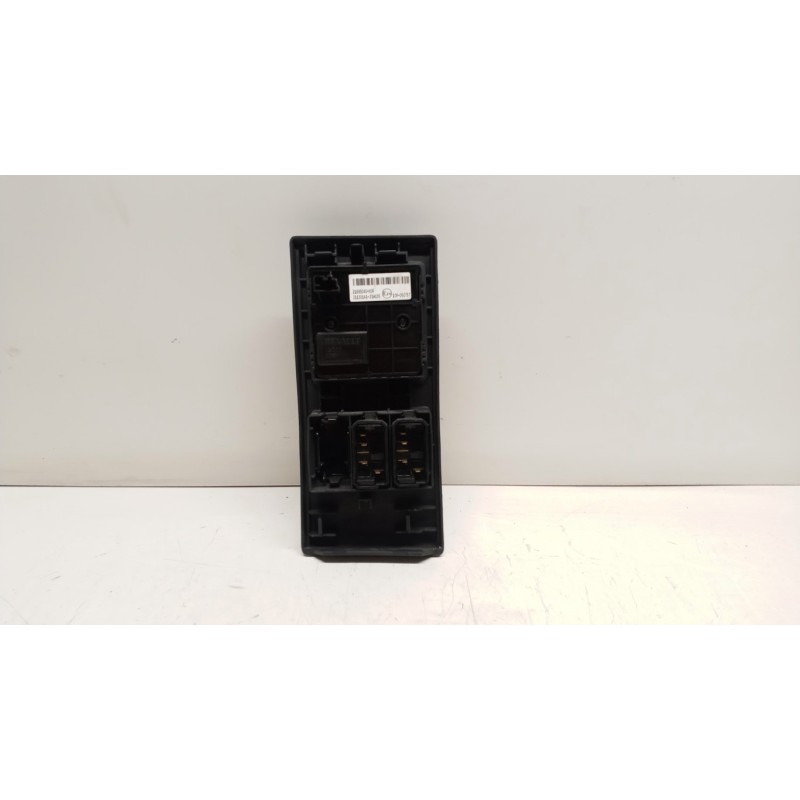 RENAULT truck BLOCK LOGHTS  RENAULT truck T 2014> used