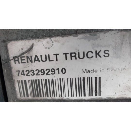 RADIATORE ACQUA RENAULT truck T 2014> usato