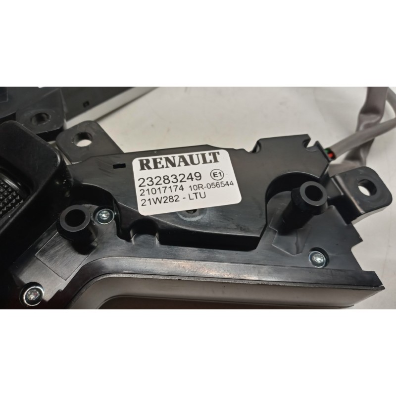 RENAULT truck INTERRUTTORI E PULSANTI ABITACOLO RENAULT truck T 2014> usato