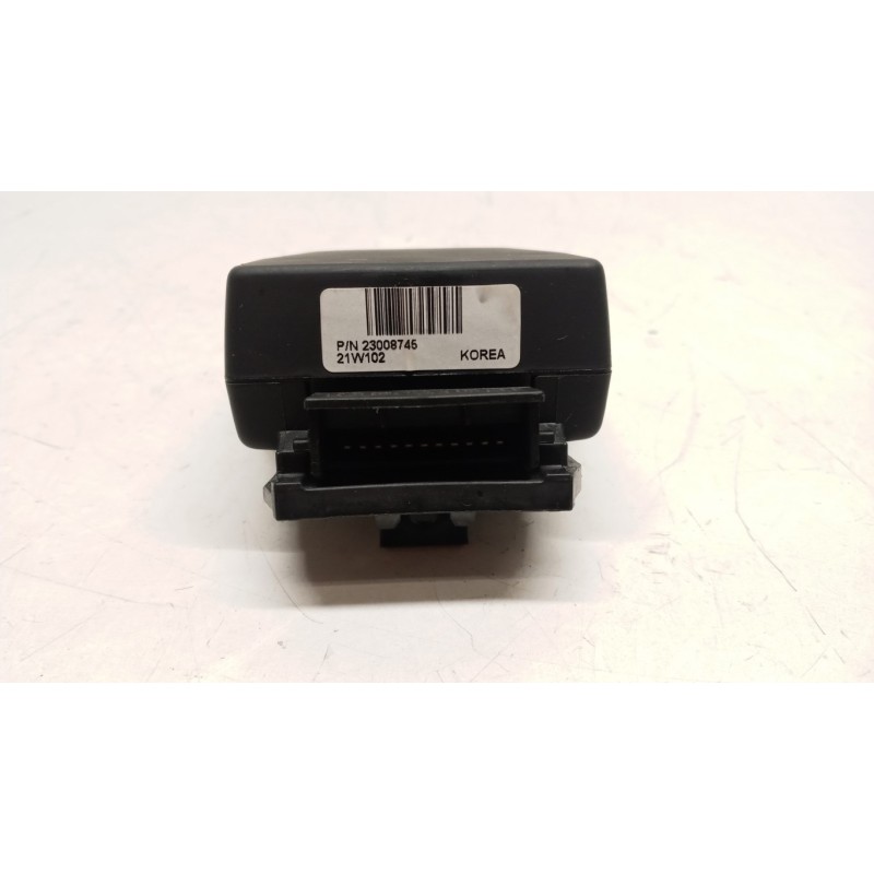 RENAULT truck VARIOUS SWITCHES AND BUTTONS C  RENAULT truck T 2014> used