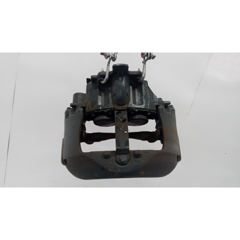 RENAULT truck RIGHT REAR CALIPER BRAKE  RENAULT truck T 2014> used