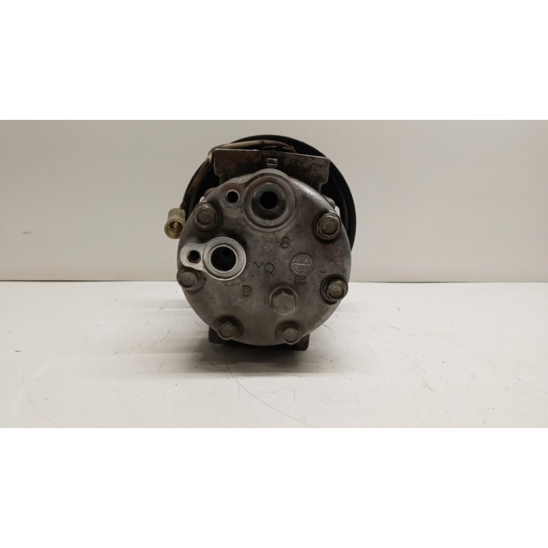 RENAULT truck AIR CONDITIONER COMPRESSOR RENAULT truck T 2014> used