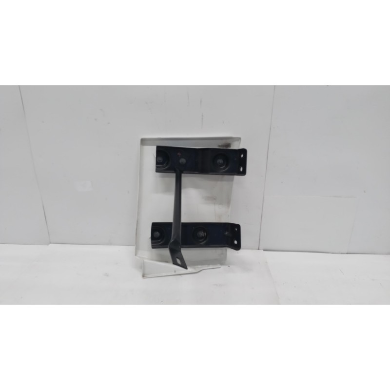 RENAULT truck SPOILER LEFT SIDE  RENAULT truck T 2014> used