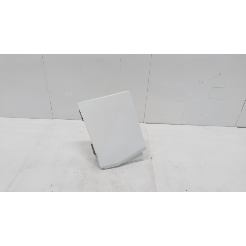 RENAULT truck SPOILER LEFT SIDE  RENAULT truck T 2014> used