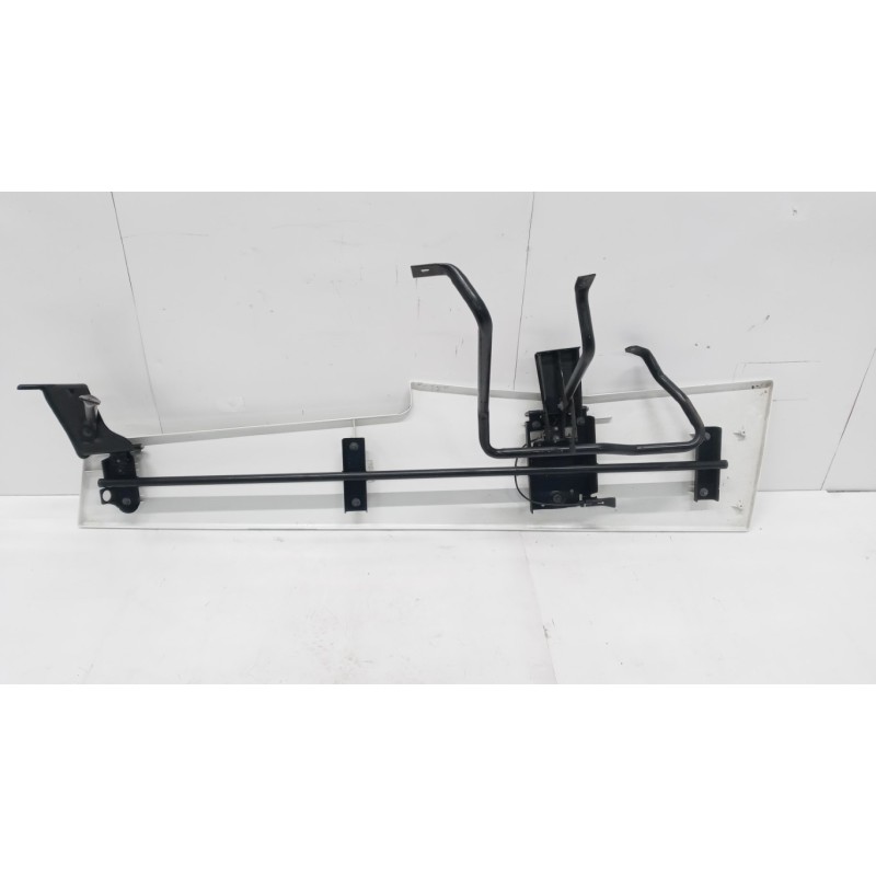 RENAULT truck SPOILER LEFT SIDE  RENAULT truck T 2014> used