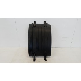 RIGHT REAR MUDGUARD...