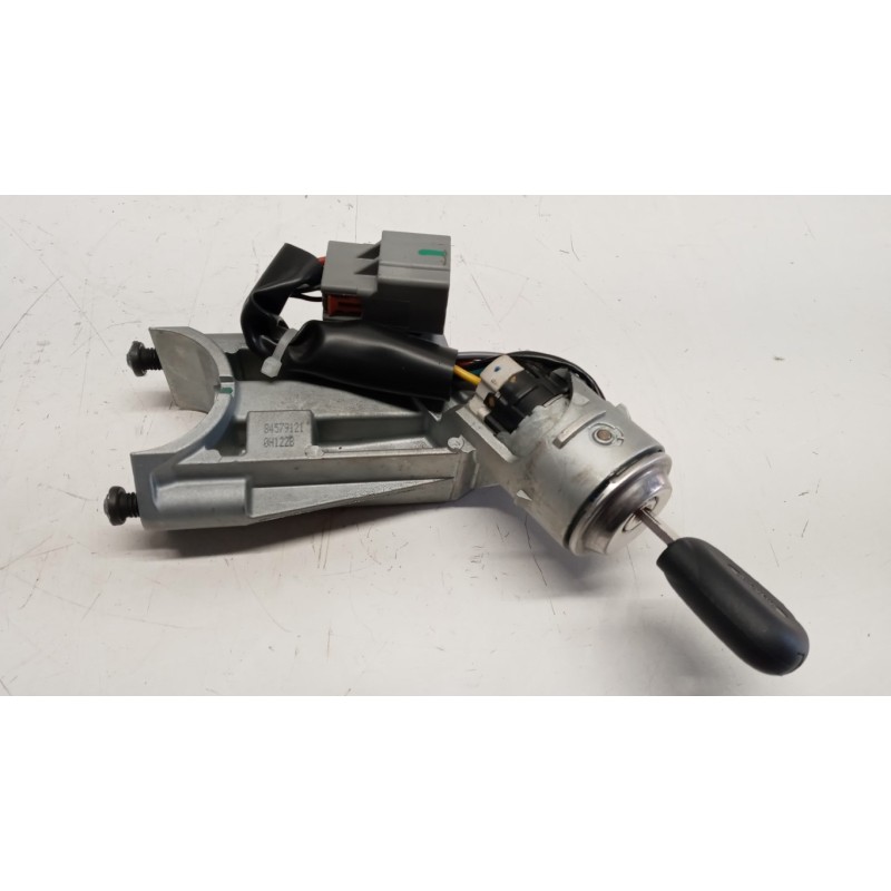 RENAULT truck KEY LOCK IGNITION  RENAULT truck T 2014> used