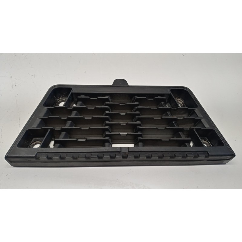 RENAULT truck PIASTRA PEDANA DI SALITA RENAULT truck T 2014> usato