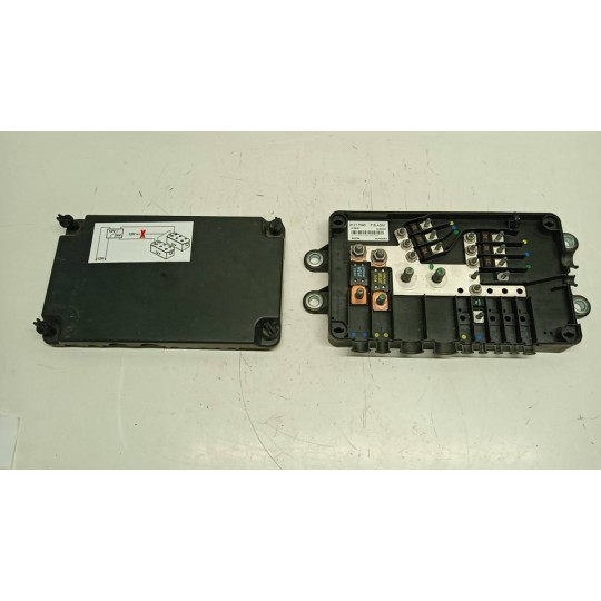 FUSE BOX RENAULT truck T 2014> used
