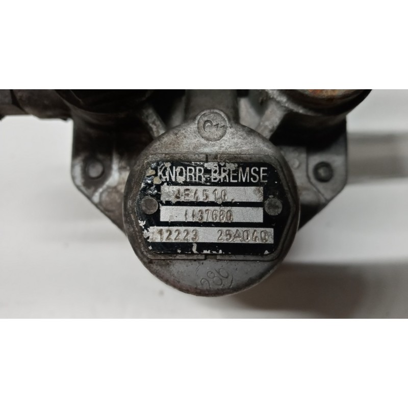 MERCEDES-BENZ truck VARIE FRENI 1 MERCEDES-BENZ truck Atego 970 usato