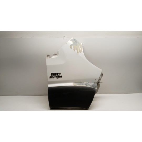 PARAFANGO ANTERIORE DESTRO FIAT van Ducato 2006>2014 usato