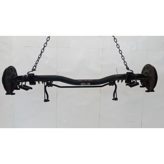 ASSALE POSTERIORE VOLKSWAGEN van Caddy 2010>2015 usato