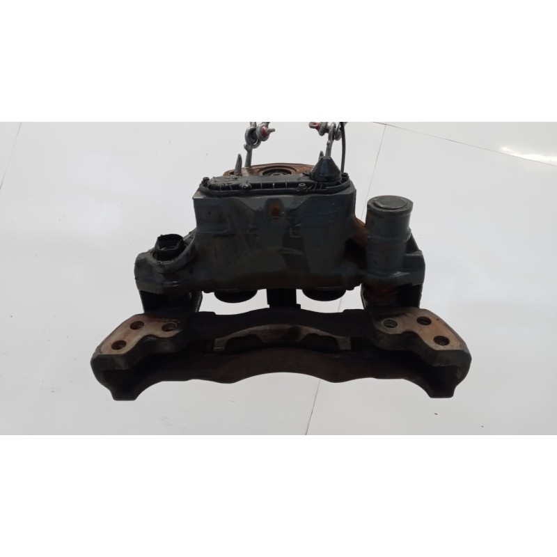 DAF PINZA POSTERIORE SINISTRA DAF XF106 usato