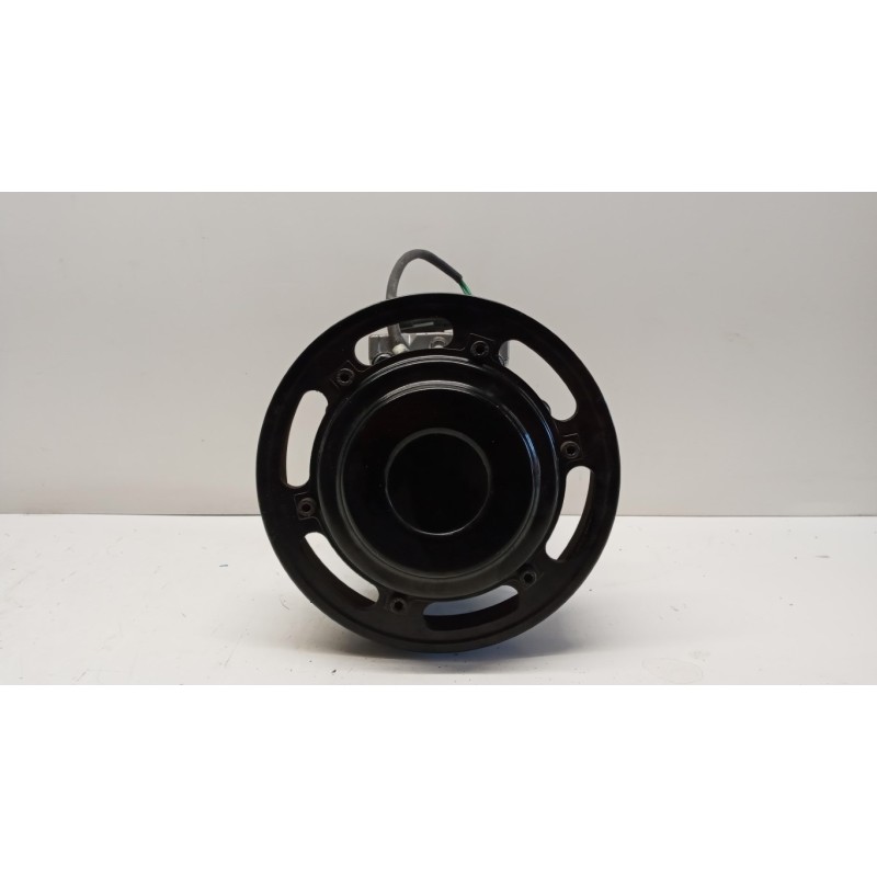 DAF AIR CONDITIONER COMPRESSOR DAF XF106 used